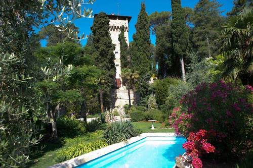 Fairytale Castle to rent in Tuscany - Italy where to get married as a princess.  Accommodation onsite