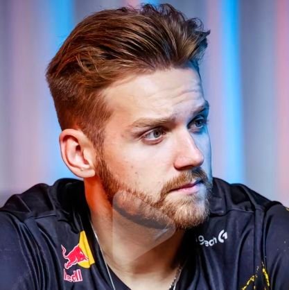 jjkkll299692's profile picture. 