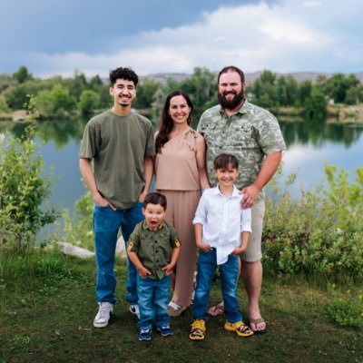 MKForBoise's profile picture. Wife to a USMC veteran | Mother to 3 awesome boys | Banker of 23+ years | Idaho gal | Making room at the table for everyone | The Far Side comic aficionado |