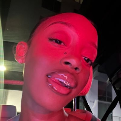 theebaylabanks's profile image