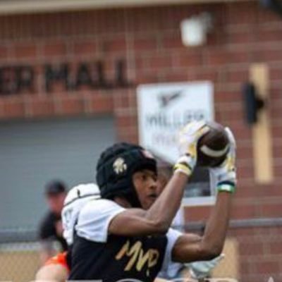 Deinma Tomlin Football Profile