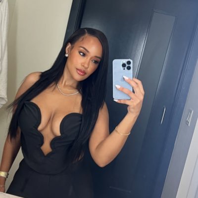 @chanel_danise