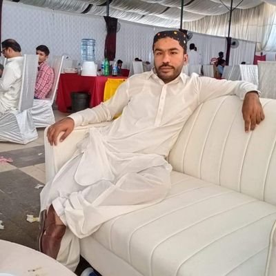 AlikkArif's profile picture. Honest