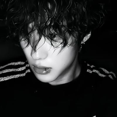 Hyonakim496274's profile picture. 