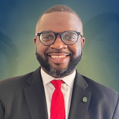 Supervisor of K-12 Mathematics for @APSVirginia, Associate Editor of the AMC 8 for @maanow, Content & Learning Committee Member for @nctm, and Beach Bum!