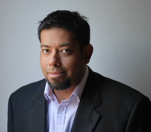 Ad guy formerly known as Prince.  Lover of cooking and eating.