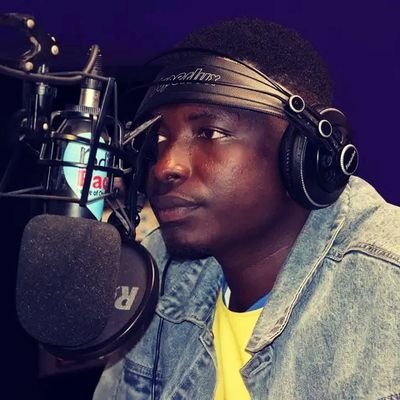 Sports Journalist, Analyst & Program Presenter @RadioRacisnews
Content Creator on Local Sports
⚽🏈🎾⚾🏒🏸🎿⛳⛸️🥊🎲