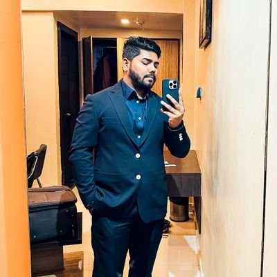 sumitxsingh01's profile picture. Me learning Arrays: Congrats, you’re back to level 1 again.