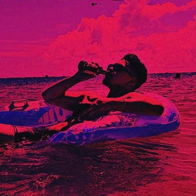 _robwizzle_'s profile picture. new account 🥵🫶🏻 since elon wanted to ban me