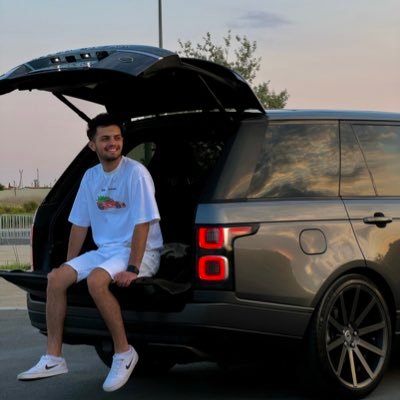 al1zades's profile picture. - Content specialist for automative brands 🚗 Currently content creator for Porsche, Nissan and Suzuki.