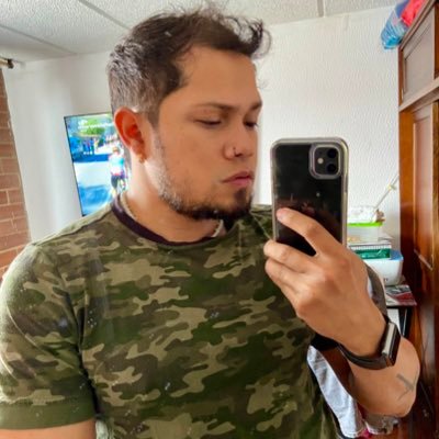 Lora1016's profile picture. Futuro Comunicador social 😍