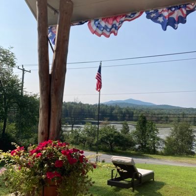 God loving, gun shooting Mom, wife, and proud American that believes in what this country was founded on; God,guns, and freedom. Not the direction we are headed