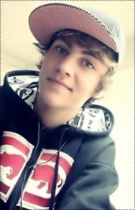 Corinhoso , gosto de Rock me sigam que irão descobrir ;D