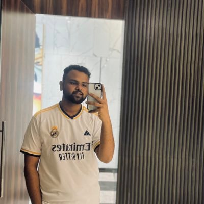 Omkarkanase07's profile picture. DevOps Engineer