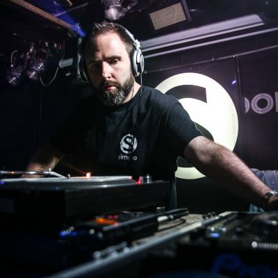 Iʼm a DJ based in the UK. I select music through the spectrum of house to techno. For many years, I was resident at @SimpleOxford.