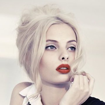 “The older, more responsible, more capable cousin of @_BurningSpirit_ ” (RP) (Not Dioni Tabbers)