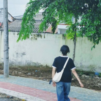 eiyvroaht1904's profile picture. 