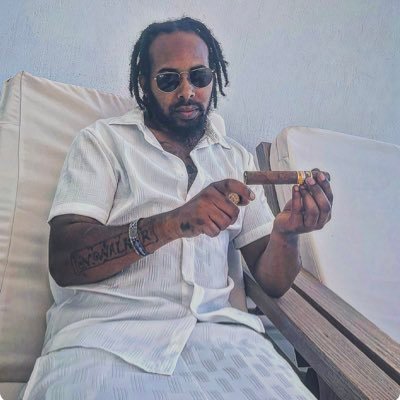 officialremy1_'s profile picture. don’t take me serious I quote allot of music 🙃    #Gunner For Life 🔴⚪️