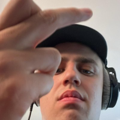 AdrianStraub2's profile picture. 