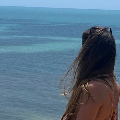 MullerKarolayne's profile picture. 