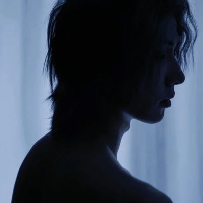 uuuzzziii111's profile picture. 允许一切如其所示