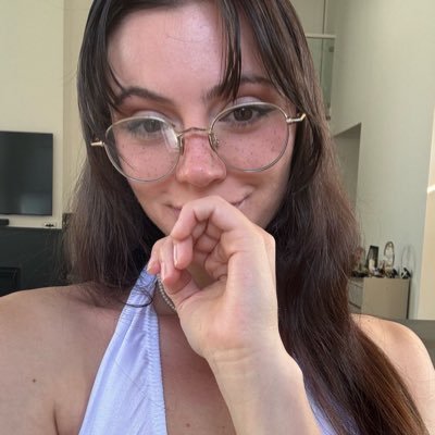 jakmit11's profile picture. 