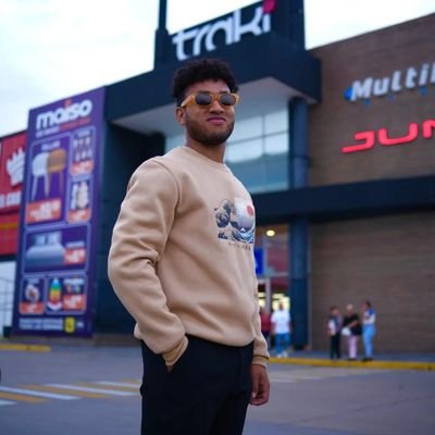 AlexDiMusic's profile picture. Artista 🎶
Cantante🎤 - compositor 📝
Aleatorio 😁
Desde mi llano🧑🏽‍🌾