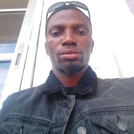 LabarranM2153's profile picture. I’m single never married no kids