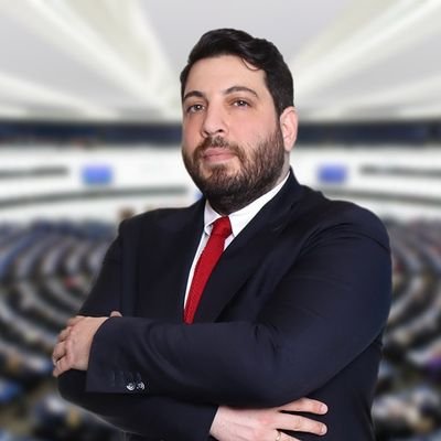 -Editor-in-Chief at https://t.co/DhGE2mJovO
-Founder of Gr Concervative Net
-Geopolitics PhD Cand
-Podcast producer @ right2thebone
-Geopolitical Analyst @ Estia&Dimokratia