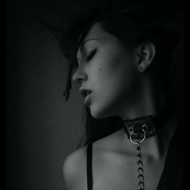 Free daily bondage porn pics & videos of hot naked girls and dirty pussies, all hand-picked #NSFW