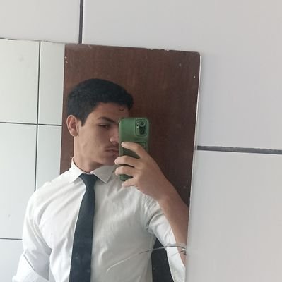 MateusCastro47's profile picture. gym      cec        🩺        🎻