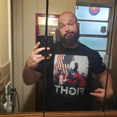 AlexBeece's profile picture. 