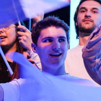 clementbrunett0's profile picture. Pol’ 🏛️ | 21 | Droit public 📚 @medef