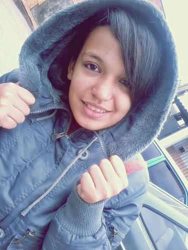 não é inteReçeira , mais quer andar bem acompanhaDa ♪ ;) . @_minhathayn , ammmmG ♥ *' ,,