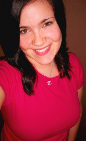 Karongjk's profile picture. Hey! i&#39;m Danielle. I&#39;m a fun lovin party girl down for anything :)