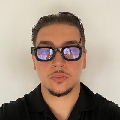 PHOTOGRAPHER - business inquiries: mahdi@ayoud.com