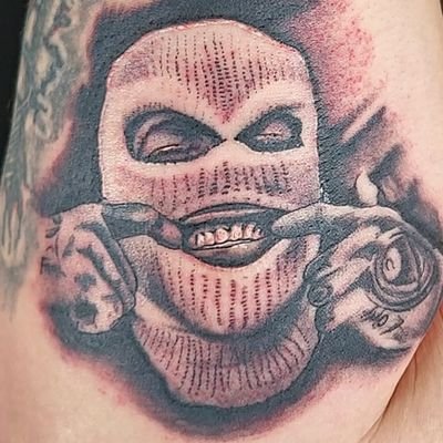 hrtandsolellc's profile picture. the cook who sells kicks