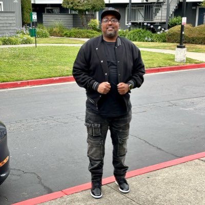 smotherdapumas's profile picture. Frisco born Fillmoe raised! Men gotta do men things for men salary #imwashed when God made me he rushed lmao  rip harvest