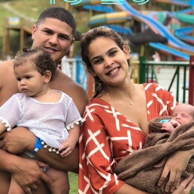 Deus no Controle. Família ❤️🇵🇾contrate barman para sua festa Bodysurf insta: @paraguaiksk