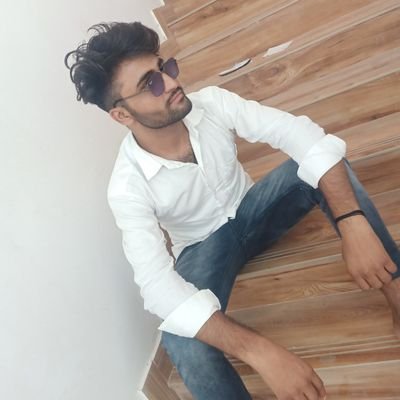 nrk_badshah's profile picture. Enjoy Life Every Moment 🤍 || D-RAJ SI || Stutden ||