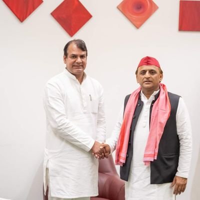 Ex.MLA from Shikarpur 2012-2017
Dist. Bulandshahr U.P. India,
Politician & Social Worker.
Member of @Samajwadiparty