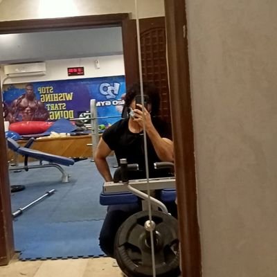 hxazem's profile picture. R❤️