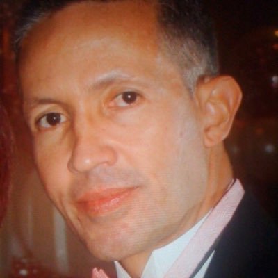 Caraqueño, demócrata ,amante del RUNNER , profesional del https://t.co/G4eaLGdzPa https://t.co/ah8hVYkR6F Cristiano-Católico y liberal.