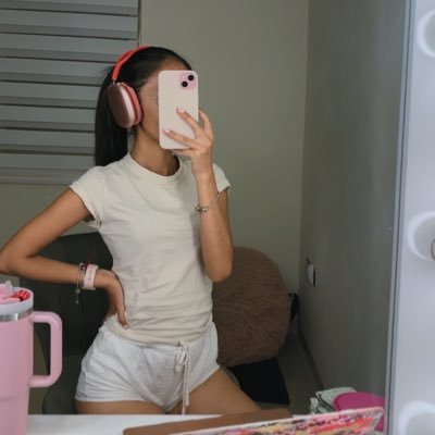 Médico   ⚕️ 🫶🏻 doctora corazones