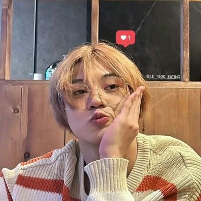 Lykyou652595's profile picture. 