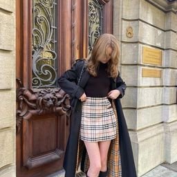 Originally from Malaysia, now living in the UK, runs a clothing shop
