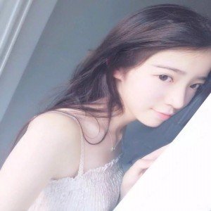 xhuzi497351's profile picture. 