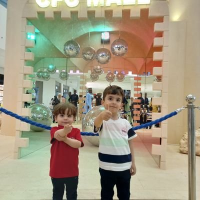 AlhrazynShady's profile picture. We have the right to live in peace. Our children have the right to live in peace. Help us, please support us and our children