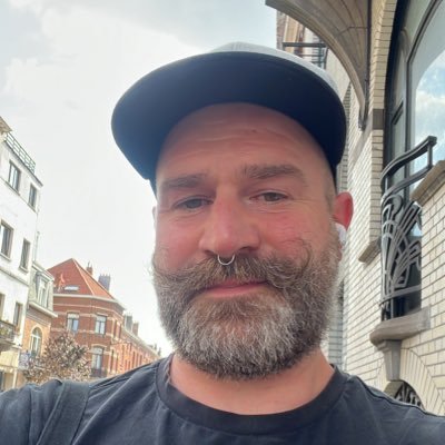 cwoG85's profile picture. ancien compte suspendu 😡