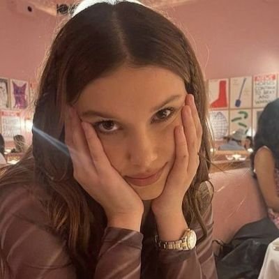 strawwyou's profile picture. ( ﾟｏ⌒)  ⟢  .  👒   ׂ   
𝗋𝗈𝗆ɑ𝗇𝗍𝗂𝖼𝗂𝗓𝗂𝗇𝗀 𝗅𝗂𝖿𝖾  ✿﹏ 
part of #studytwt 📚 | management enthu💰